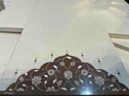 ورق نشان طويل مزخرف بالتذهيب ‏مقاس عرض ال أي فور 29.7 سم في 10 سم تقريبا