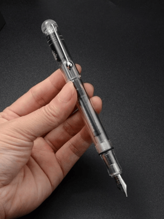 قلم حبر (جينهاو) بلاستيكي مع عبوات حبر