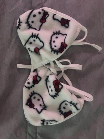 سنتيانة هيلو كيتي - hello kitty