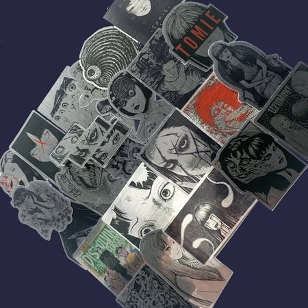 ملصقات انمي الثقوب