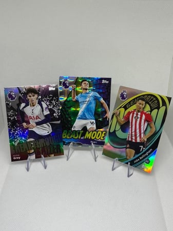 مجموعة بطاقات الحذاء الذهبي 2026