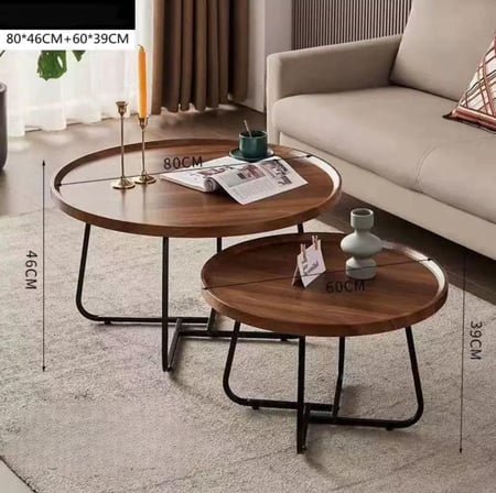 طقم من طاولات الضيافة الدائربة