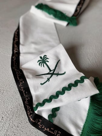 شال يوم التأسيس