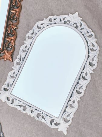 مراية باطار مزخرف - الوان متعددة