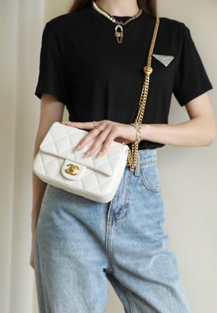 Chanel 25