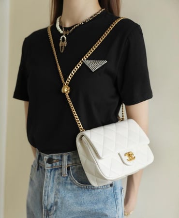 Chanel 25