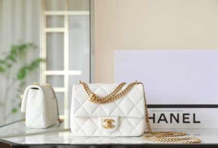 Chanel 25