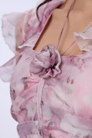 فستان شيفون وردي