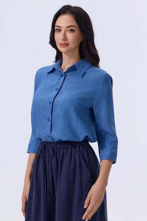 بلوزة بلون ازرق واكمام 3/4