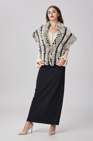 شال فرو بالوان الاسود