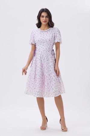 فستان ميدي أبيض مورد | Prando