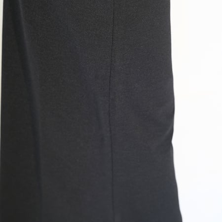 تنورة كريب استرتش أسود