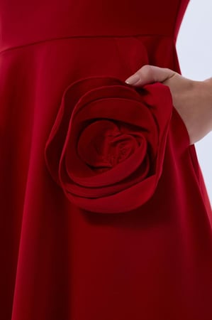 فستان كريب مع ورد