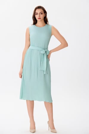 فستان مؤلف من قطعتين بليسية