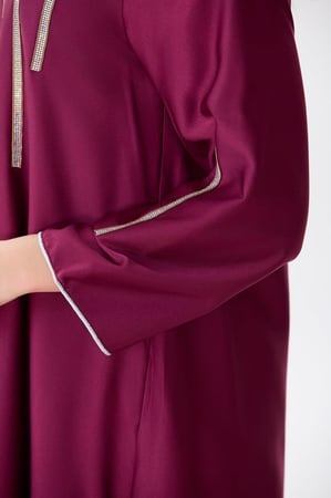 جلابية ستان  بخطوط ذهبية