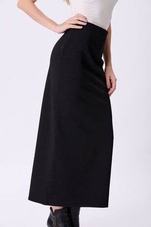 تنورة اسود سحب