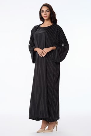 جلابية ستان ناعم بتقليم كريستال