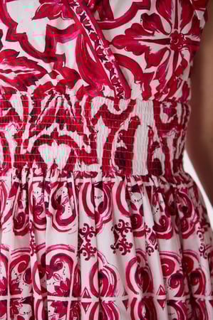 فستان قطن بنقشة مزخرفة