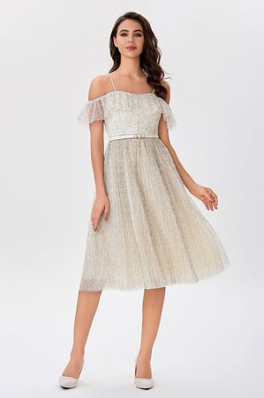 فستان تول قصة كورسية