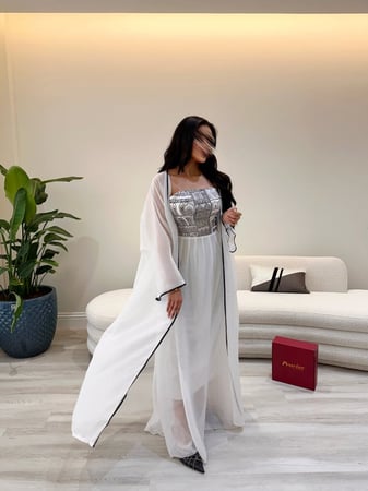 جلابية ابيض واسود قطعتين