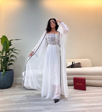 جلابية ابيض واسود قطعتين