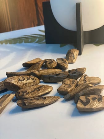 احفر اسمك على البخور