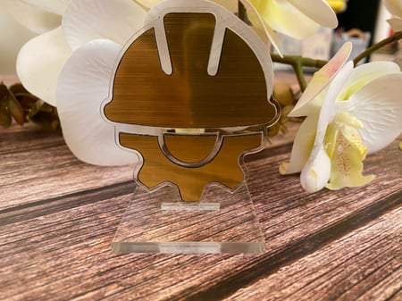 مجسم المهندسين اللطيف و المميز