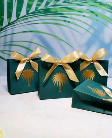 اكياس توزيعات اليوم الوطني
