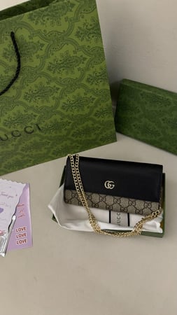 قوتشي-gucci