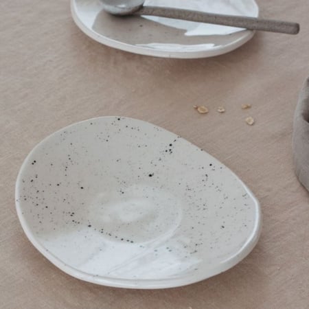 صحن سيراميك بتصميم فريد Speckled White