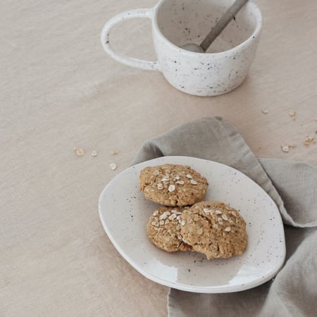 صحن سيراميك بتصميم فريد Speckled White