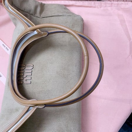 Miu Miu 38cm