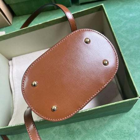 Gucci 15cm