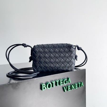 Bottega veneta 17cm
