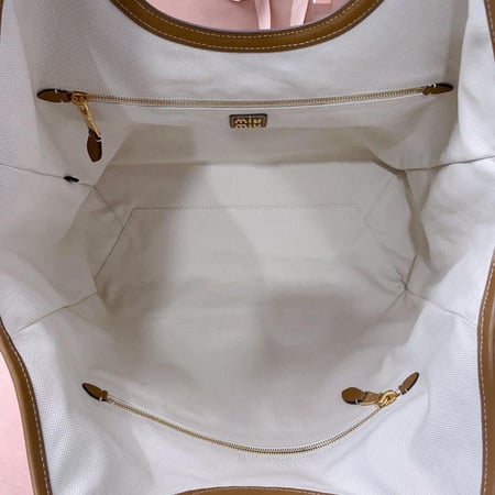 Miu Miu 38cm