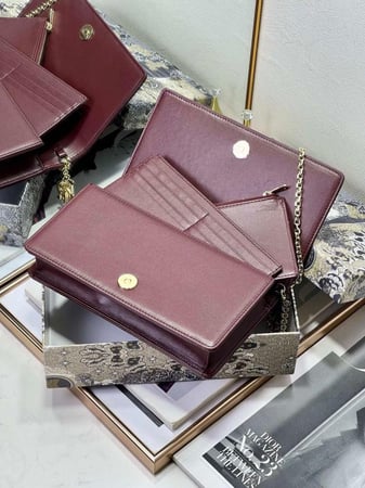 Dior 22cm