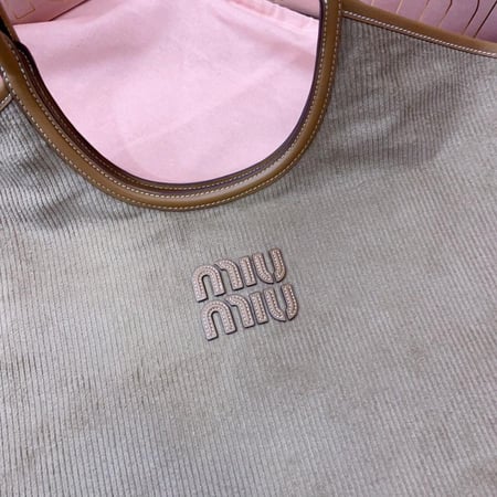 Miu Miu 38cm