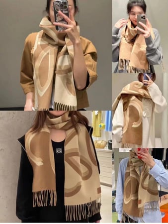 Loewe scarf