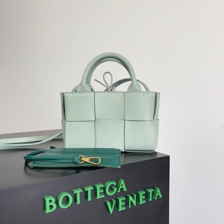 Bottega veneta 20cm