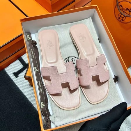 Hermès Oran sandal