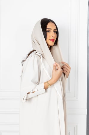 طرحة ليزر لون بيج