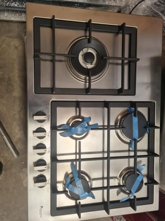 سطح 76 سم غاز كامل ايطالي من P06