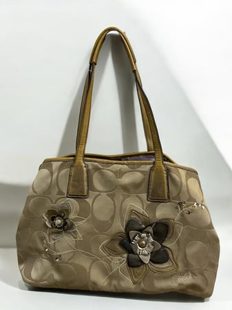 Coach Signature Applique Frame Kisslock Carryall Satchel Handbag