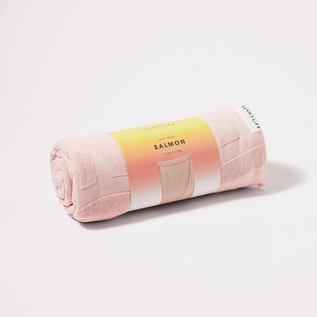 منشفة وردية فاخرة