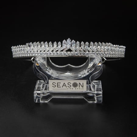 تاج زركون شعر