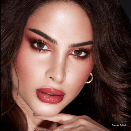 عدسة امارا شكيراتو