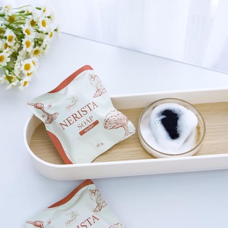 صابونة التفتيح للوجه من نيريستا - Nerista Face Soap