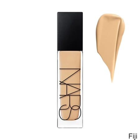 فاونديشن ناتشورال رادينت لونق وير Fiji من نارس