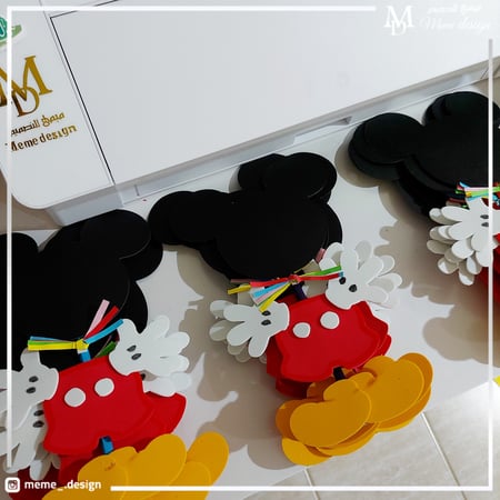 توزيعات حلوى مع الاقلام   18 حبه