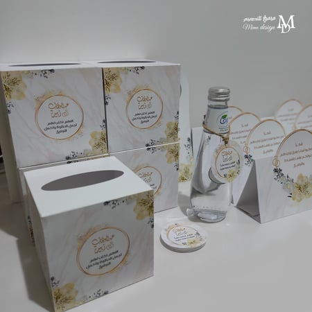 علبة مناديل مربعه بثيم ملكة 10 علب